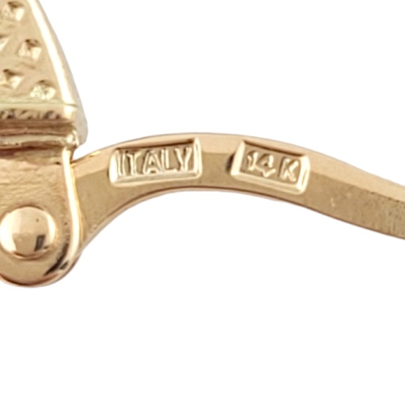 14K Yellow Gold Textured Oval Hoop Earrings #16189 - Picture 5 of 6